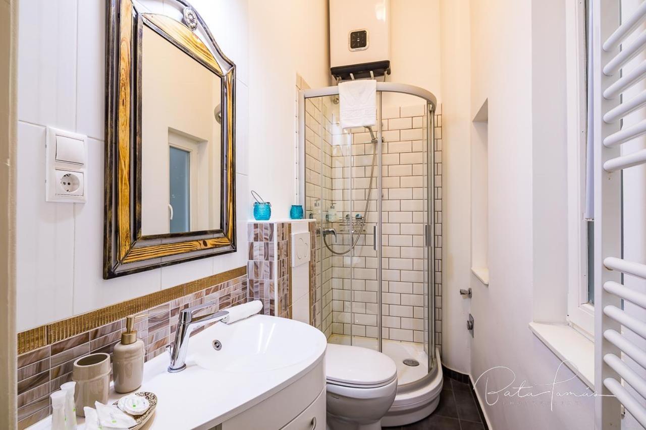 Captain Buda Apartment Budapest Ngoại thất bức ảnh